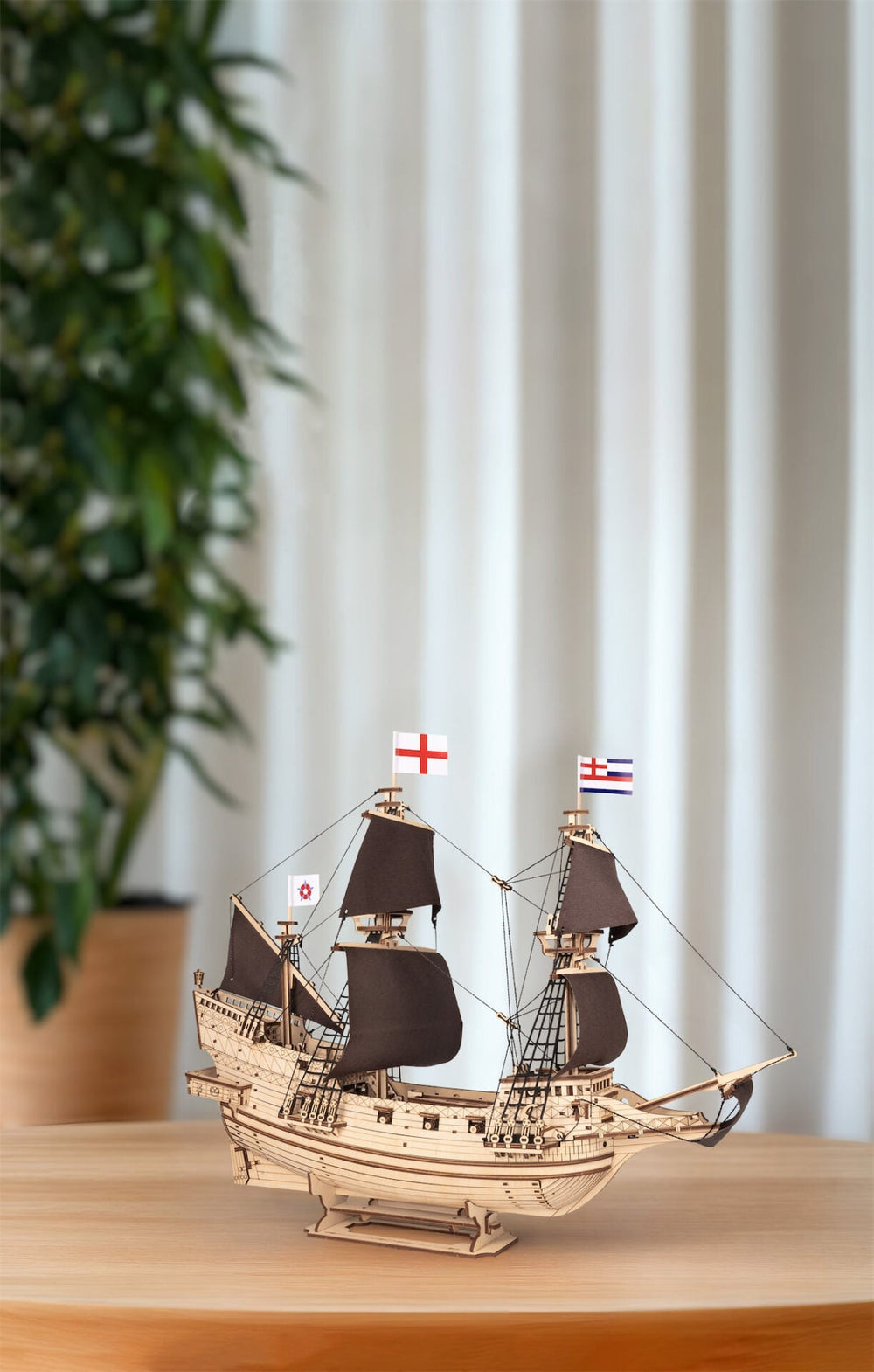 What Are Mechanical Wooden Models and How Do They Work?