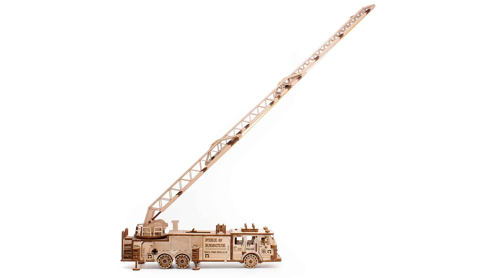 Firetruck - eco-wood-art