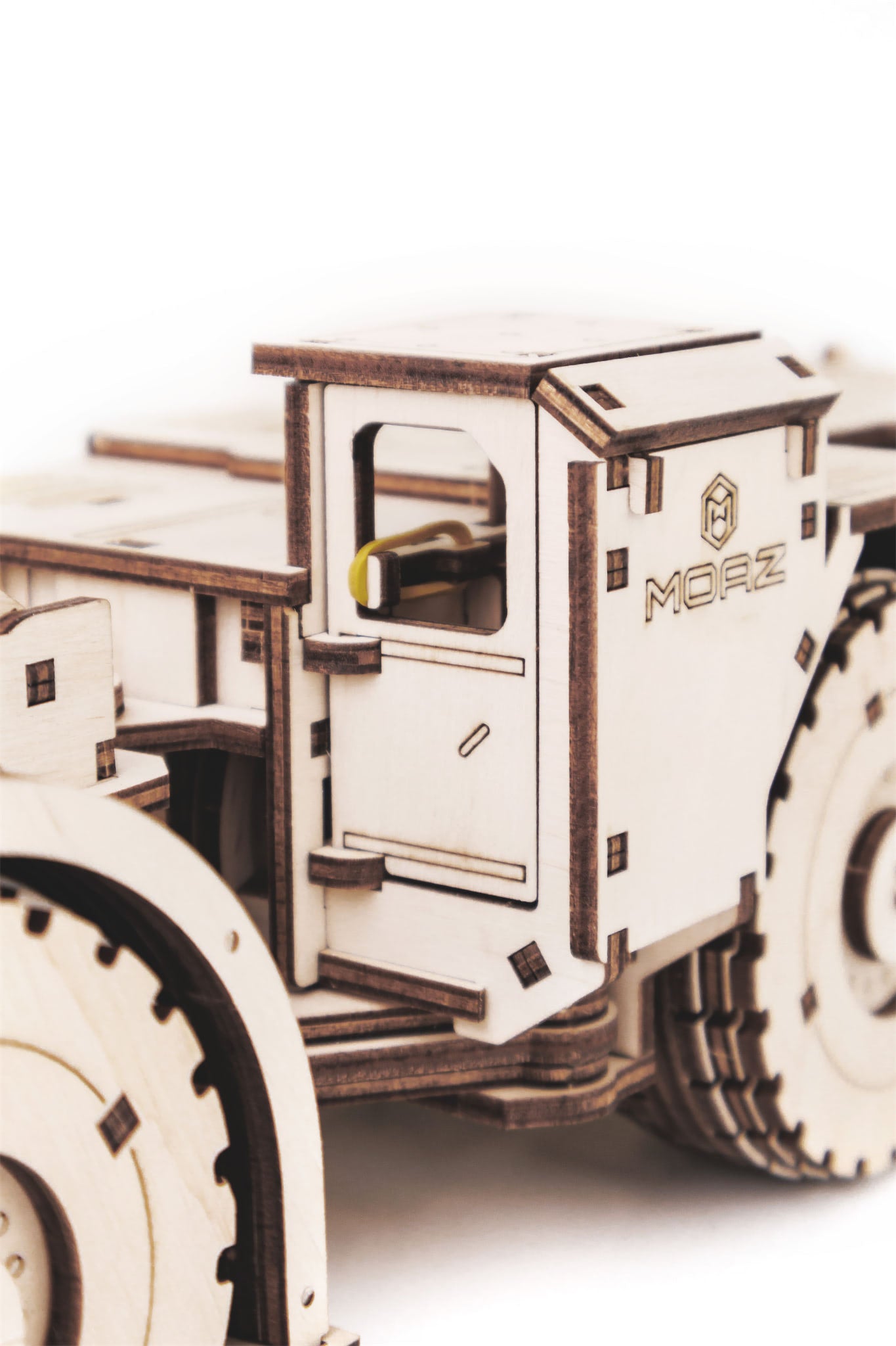 MoAZ-4075 Load-Haul-Dump Unit 3D Wooden Puzzle, 398 Pieces | EWA